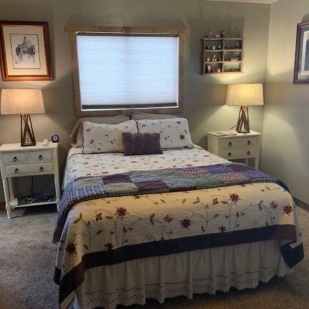 Zion'S Backyard Bed And Breakfast Colorado City ภายนอก รูปภาพ